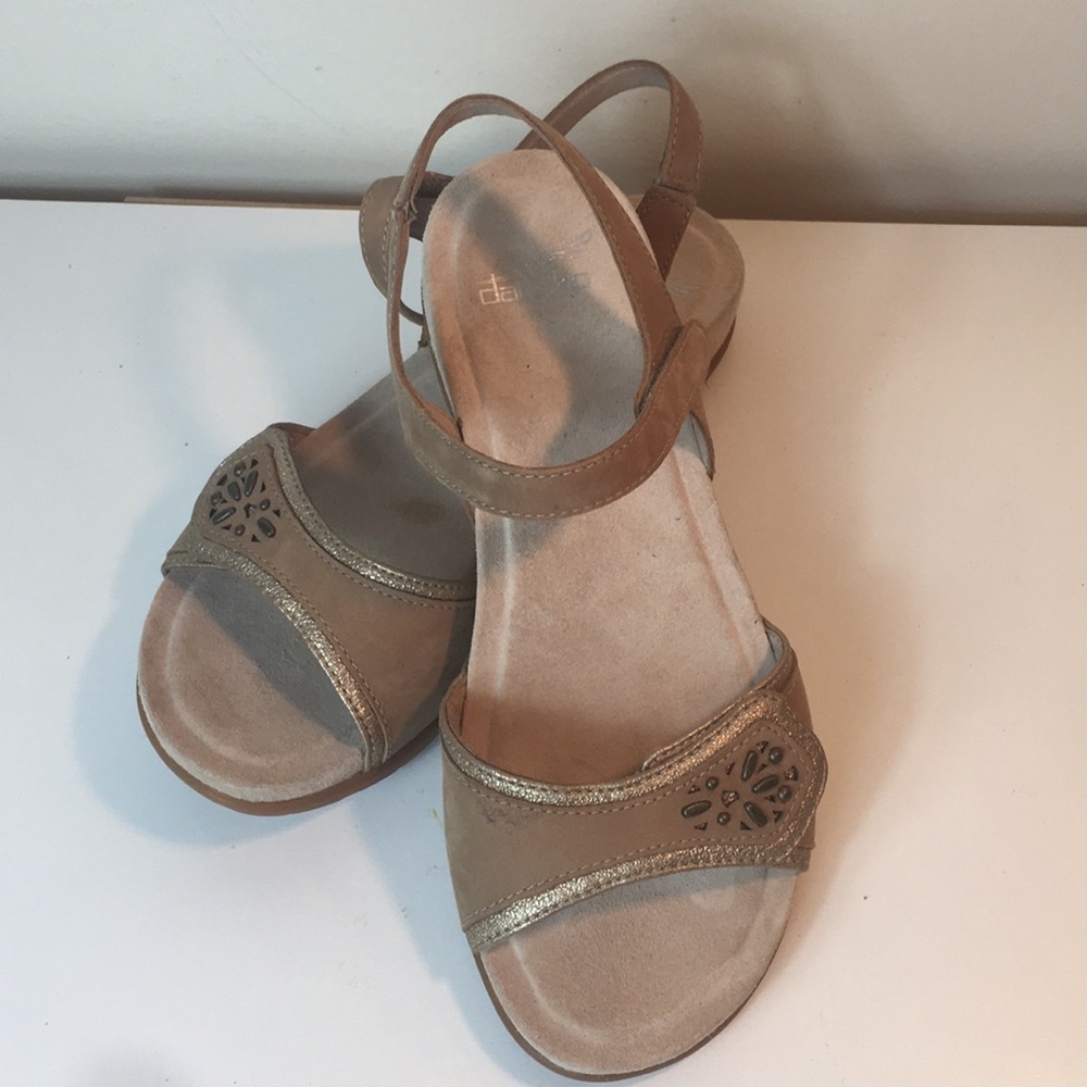Dansko new shoes size 8